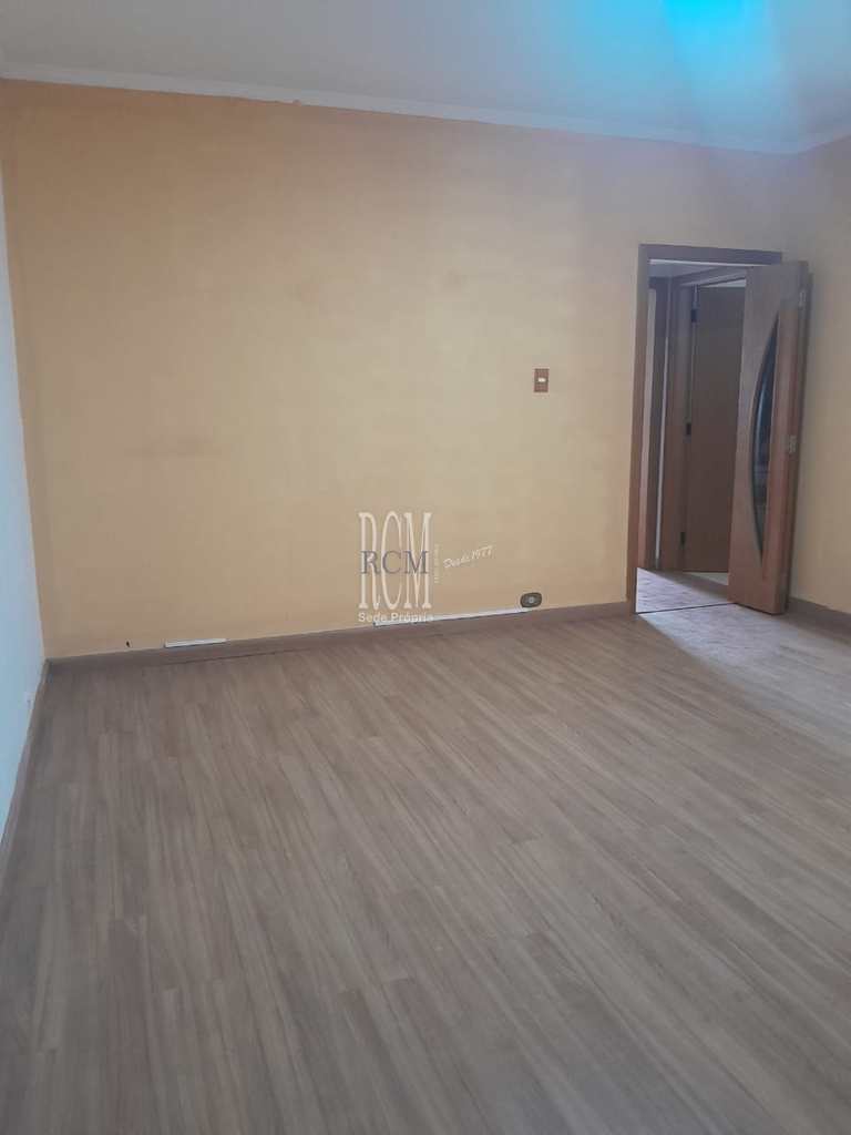 Apartamento em São Vicente, no bairro Itararé
