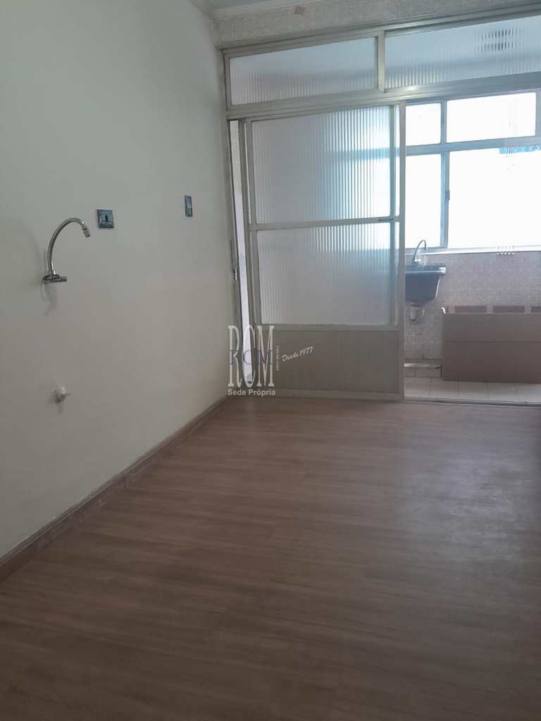 Apartamento em São Vicente, no bairro Itararé