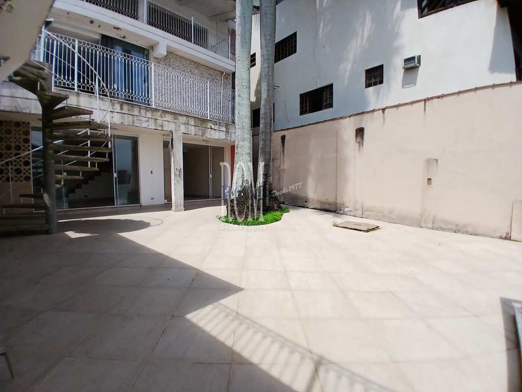 Casa em São Vicente, no bairro Parque Prainha