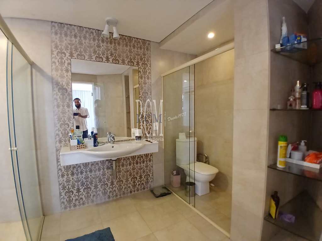 Casa em São Vicente, no bairro Parque Prainha