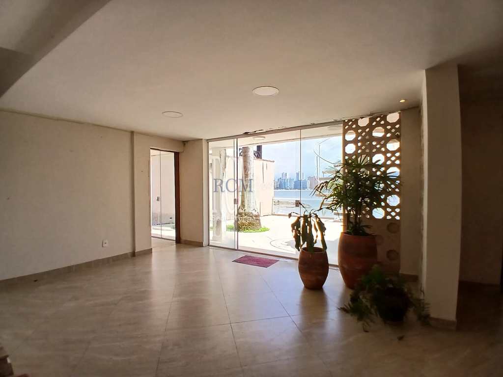 Casa em São Vicente, no bairro Parque Prainha