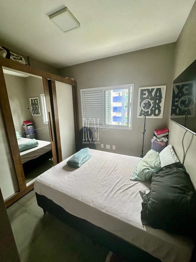Apartamento em São Vicente, no bairro Itararé
