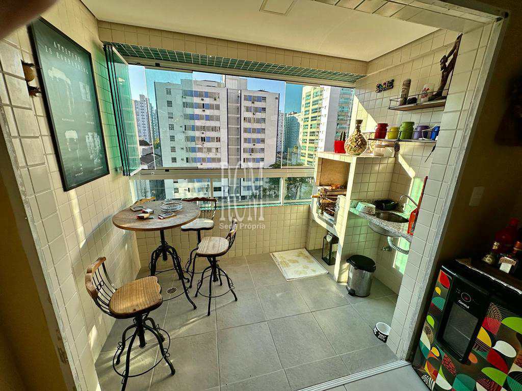 Apartamento em São Vicente, no bairro Itararé