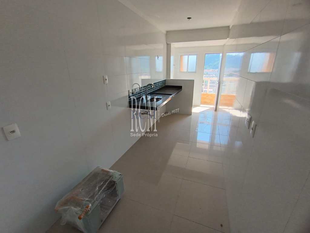 Apartamento em São Vicente, no bairro Vila Valença