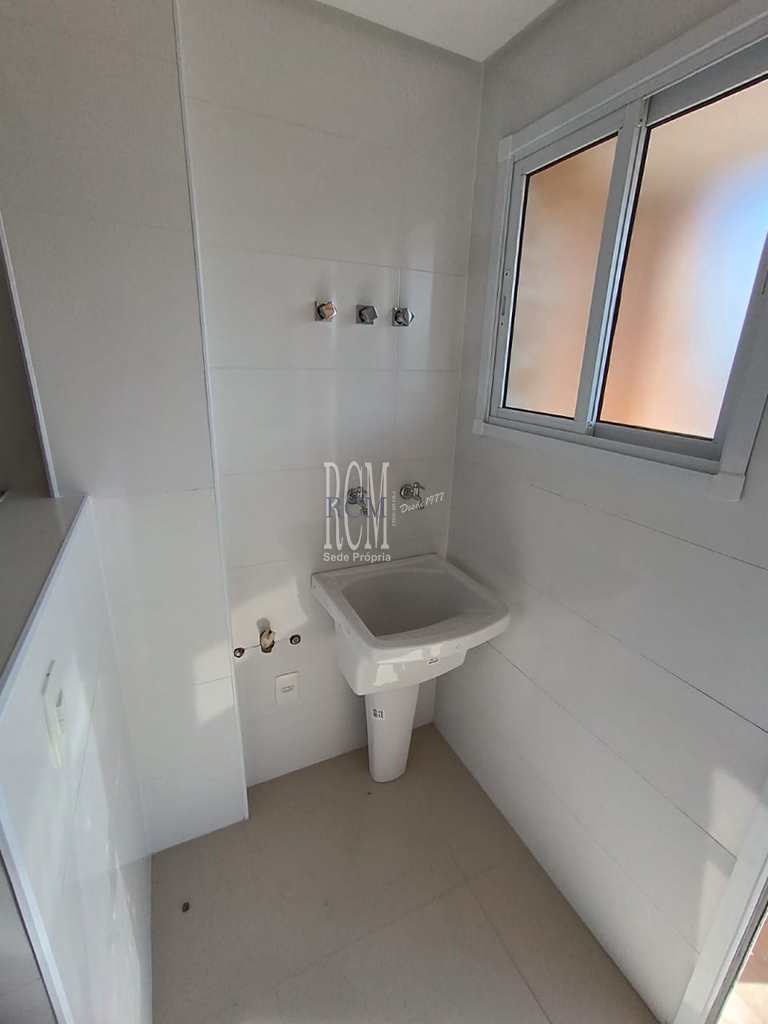 Apartamento em São Vicente, no bairro Vila Valença