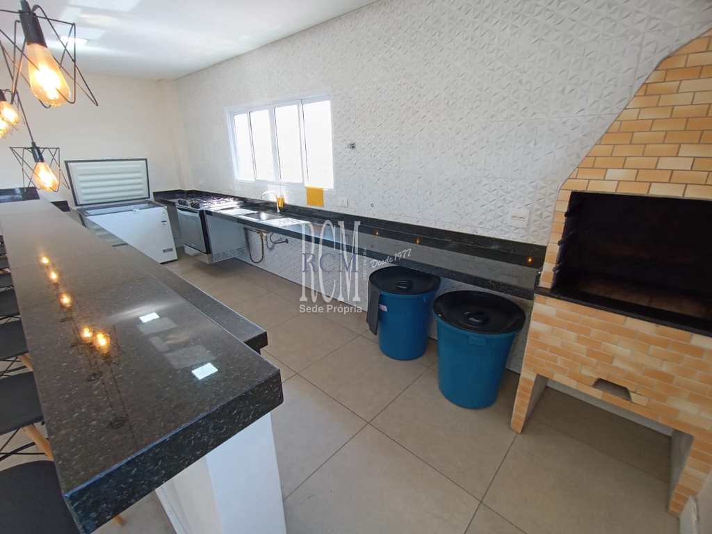 Apartamento em São Vicente, no bairro Vila Valença