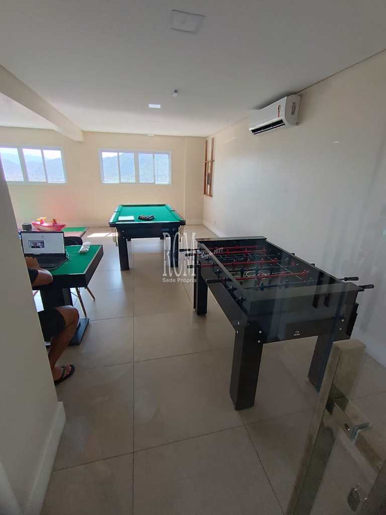 Apartamento em São Vicente, no bairro Vila Valença