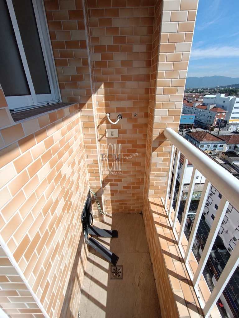Apartamento em São Vicente, no bairro Vila Valença