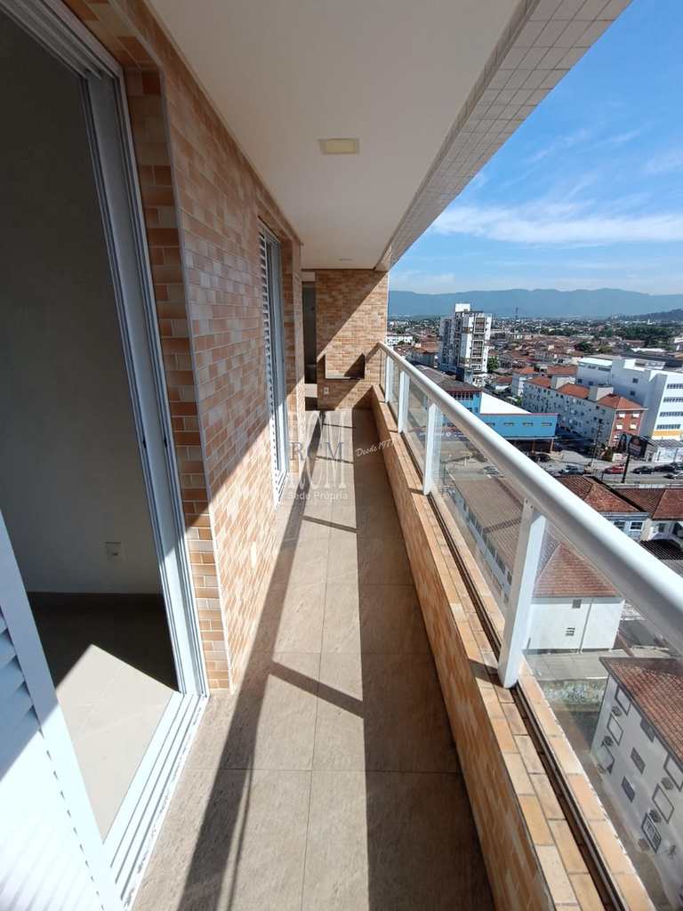 Apartamento em São Vicente, no bairro Vila Valença