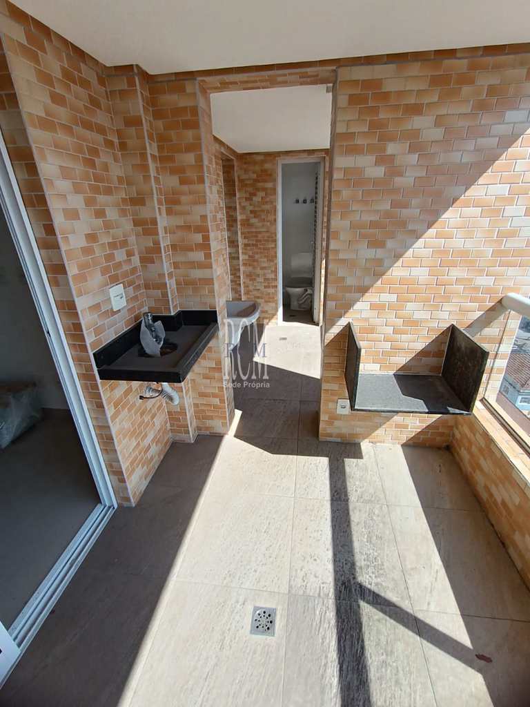 Apartamento em São Vicente, no bairro Vila Valença