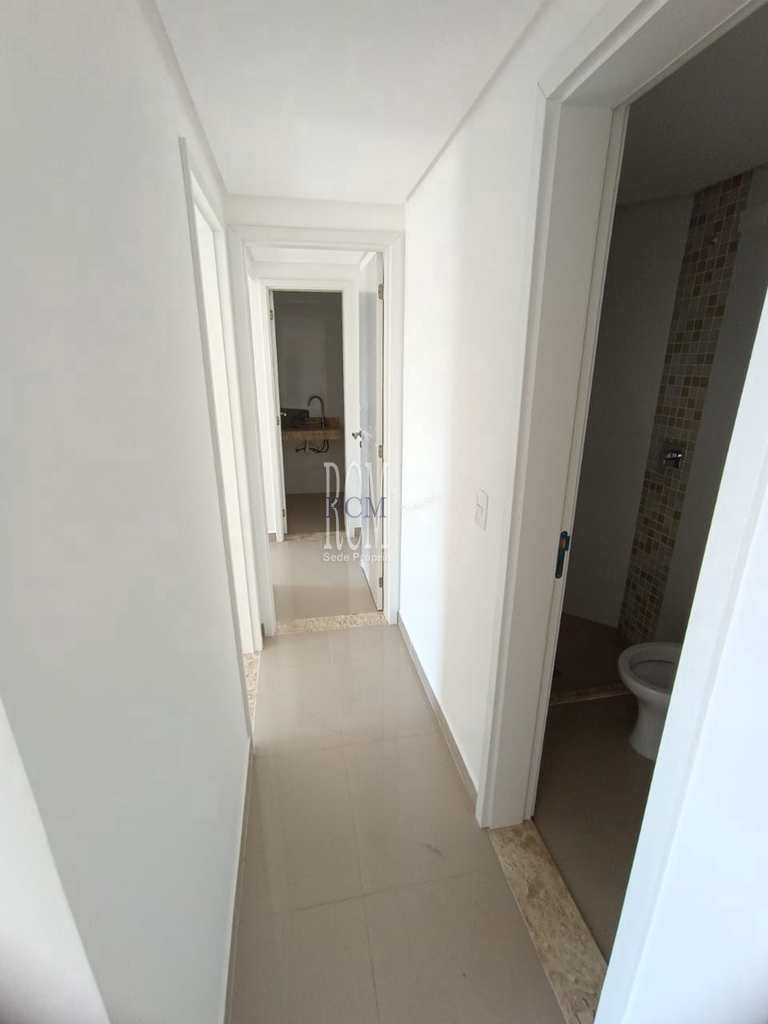 Apartamento em São Vicente, no bairro Vila Valença