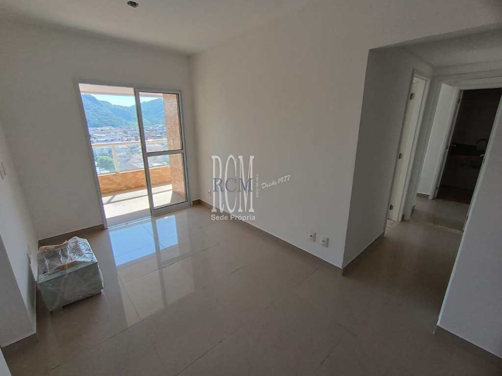 Apartamento em São Vicente, no bairro Vila Valença