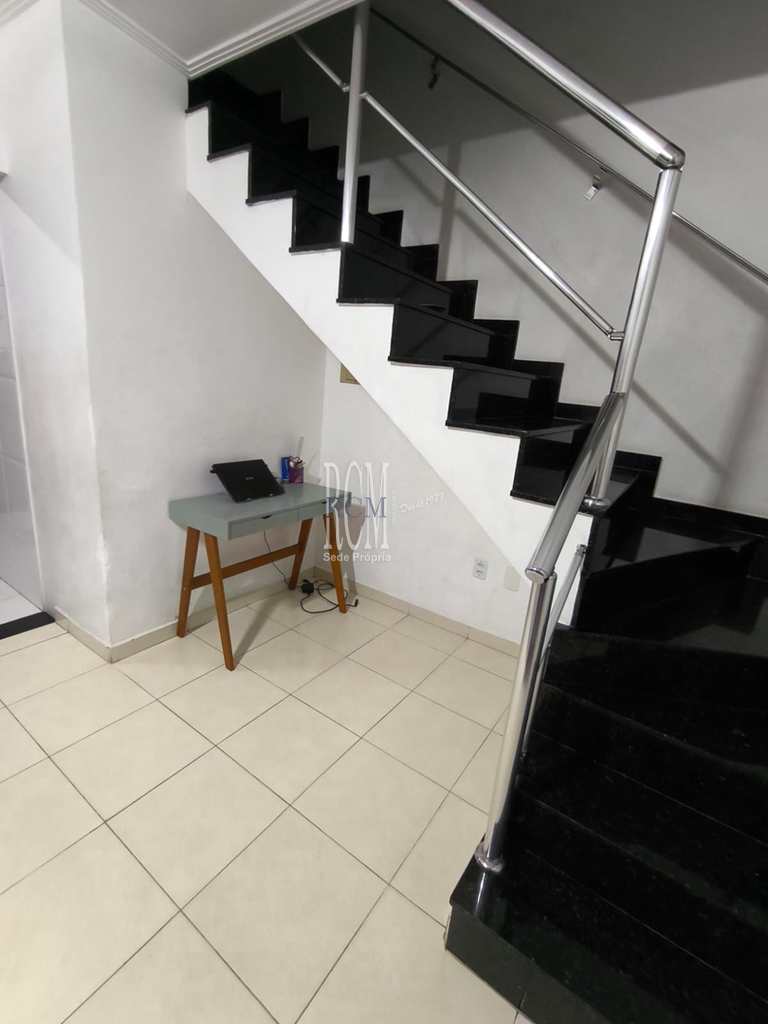 Sobrado de Condomínio em São Vicente, no bairro Parque São Vicente