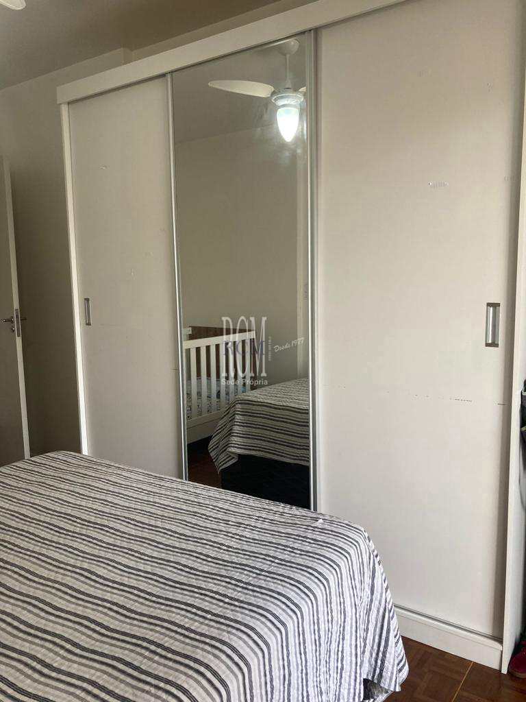 Apartamento em São Vicente, no bairro Itararé