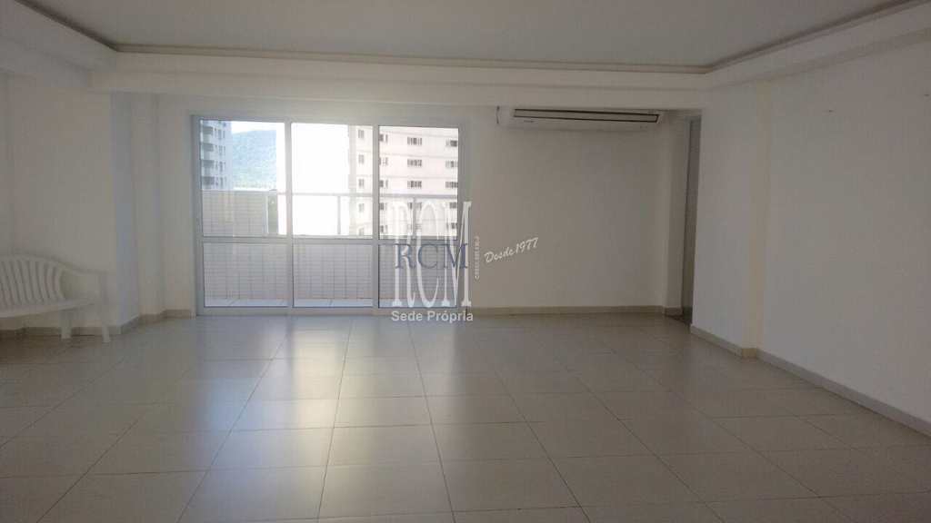 Apartamento em São Vicente, no bairro Centro