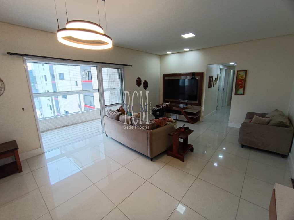 Apartamento em São Vicente, no bairro Centro