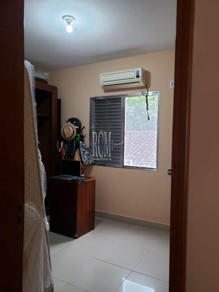 Apartamento em São Vicente, no bairro Itararé