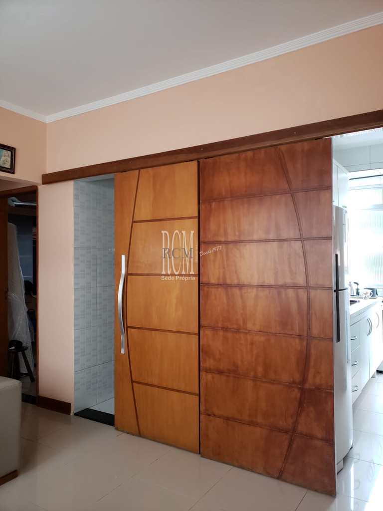 Apartamento em São Vicente, no bairro Itararé