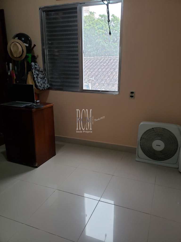Apartamento em São Vicente, no bairro Itararé