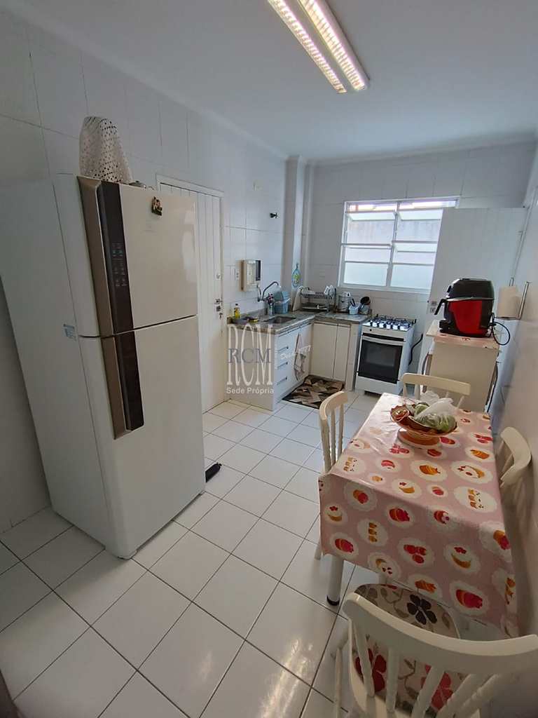 Apartamento em São Vicente, no bairro Itararé