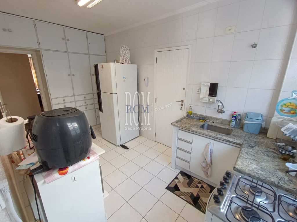 Apartamento em São Vicente, no bairro Itararé