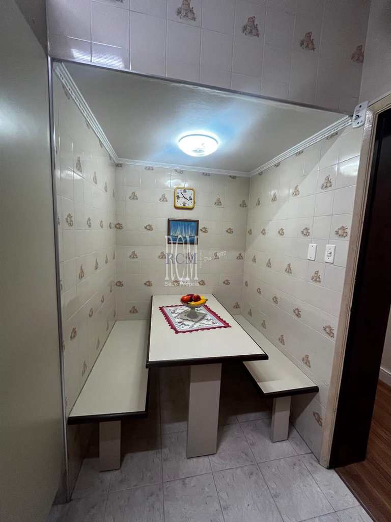 Apartamento em São Vicente, no bairro Itararé