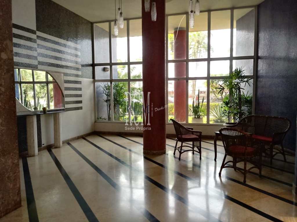 Apartamento em São Vicente, no bairro Itararé