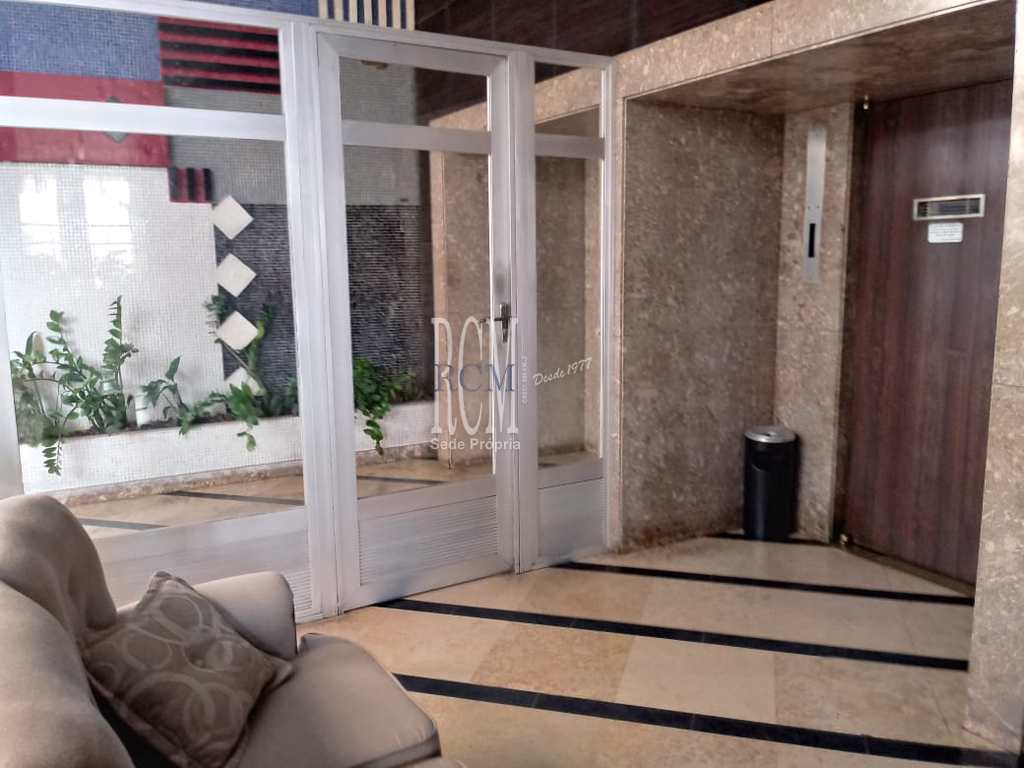 Apartamento em São Vicente, no bairro Itararé