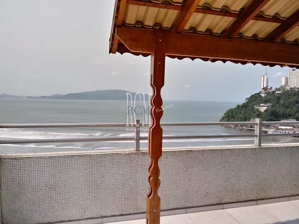 Apartamento em São Vicente, no bairro Itararé