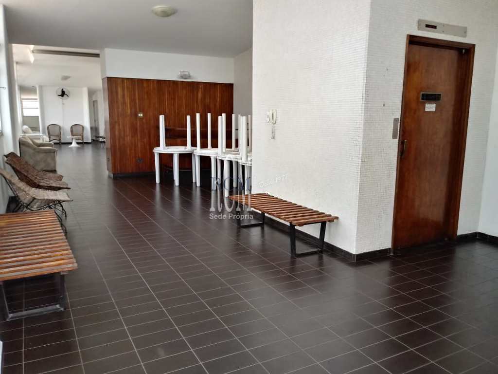 Apartamento em São Vicente, no bairro Itararé