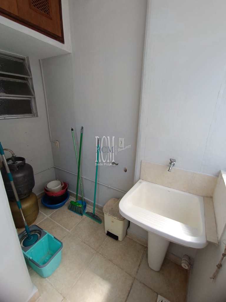 Apartamento em São Vicente, no bairro Itararé
