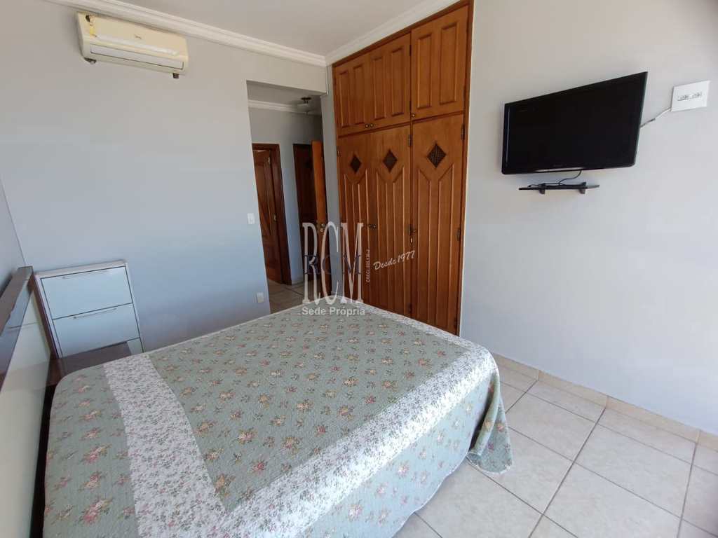 Apartamento em São Vicente, no bairro Itararé