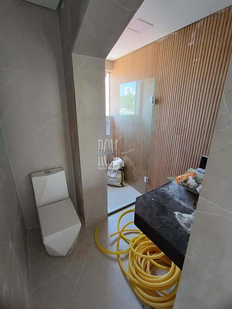 Apartamento em São Vicente, no bairro Itararé