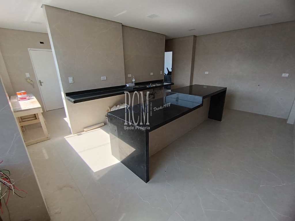 Apartamento em São Vicente, no bairro Itararé