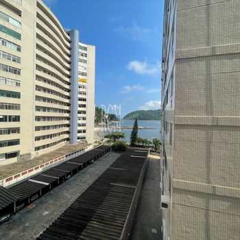 Apartamento em São Vicente, bairro Itararé