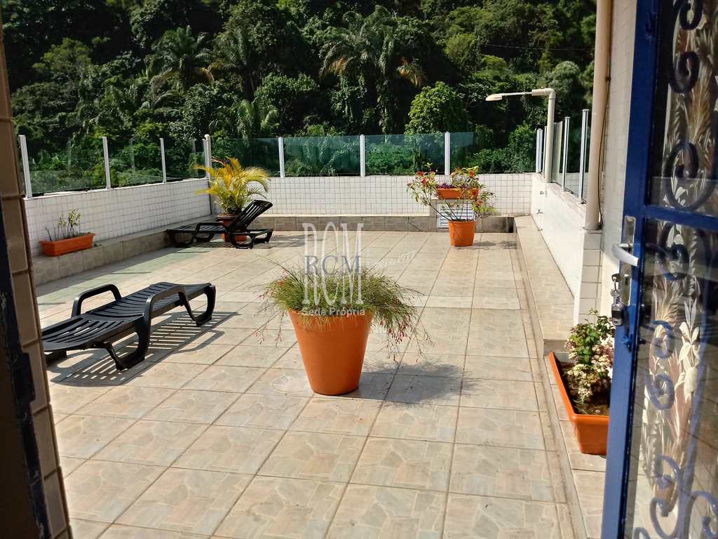 Apartamento em São Vicente, no bairro Itararé