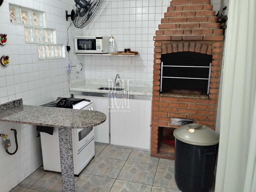 Apartamento em São Vicente, no bairro Itararé
