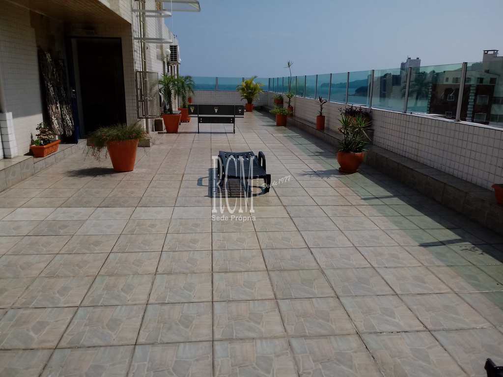 Apartamento em São Vicente, no bairro Itararé