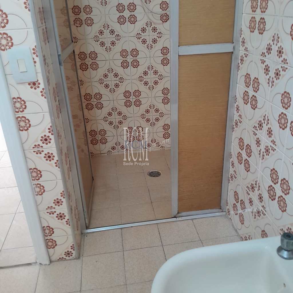 Apartamento em São Vicente, no bairro Itararé