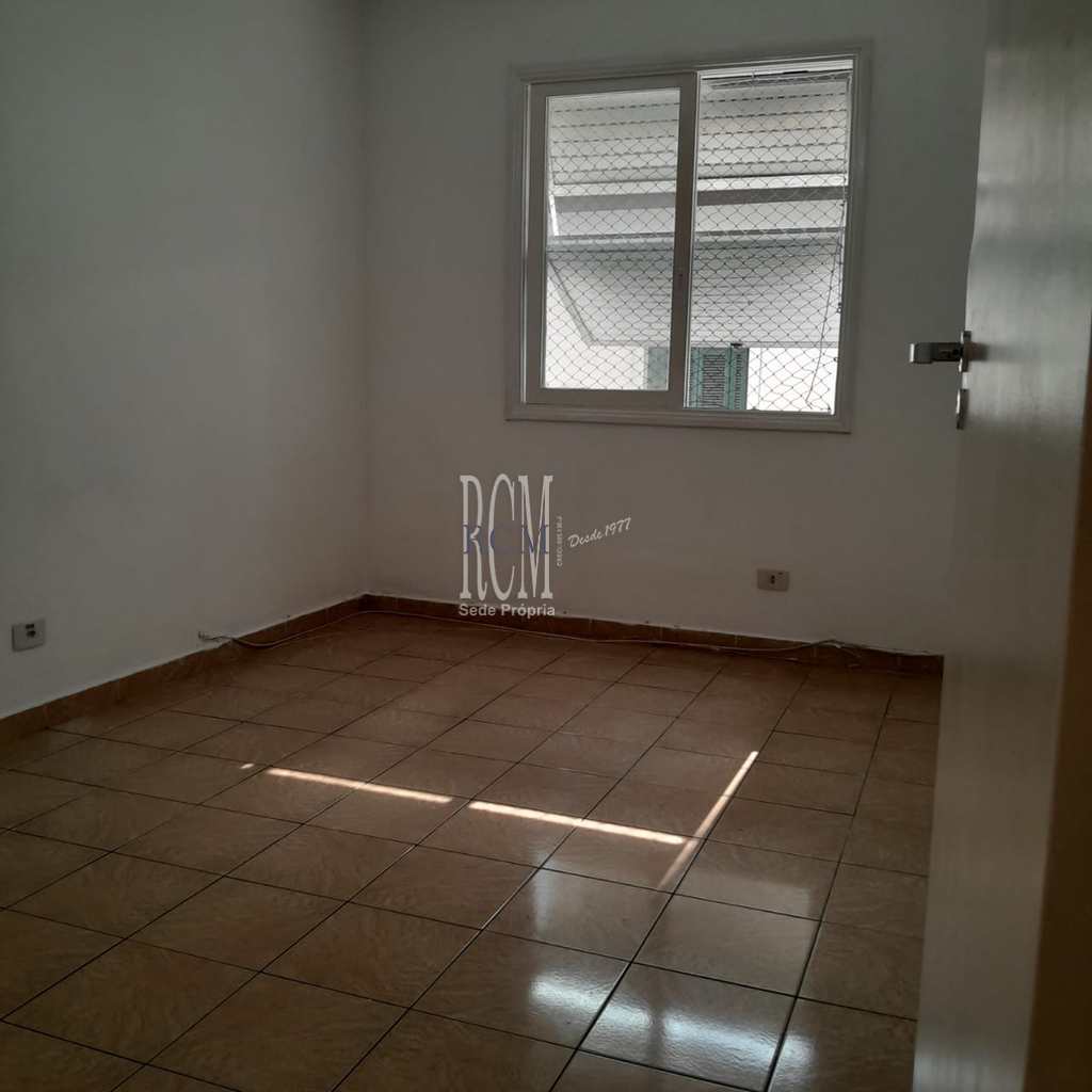 Apartamento em São Vicente, no bairro Itararé