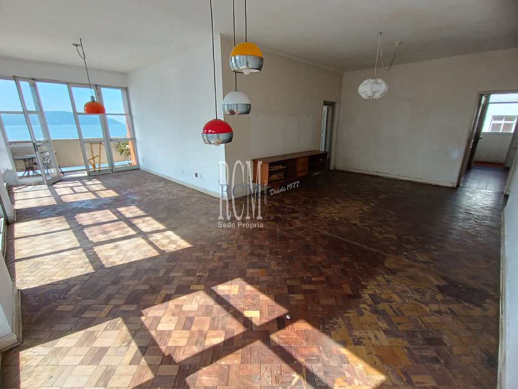 Apartamento em São Vicente, no bairro Itararé