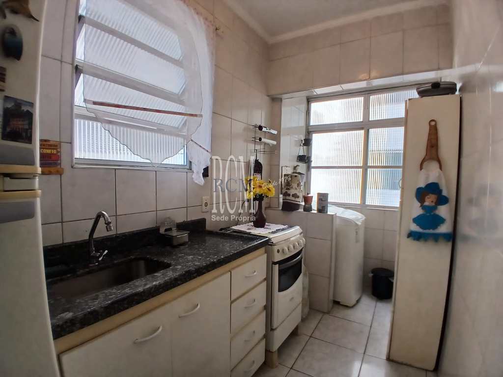 Apartamento em São Vicente, no bairro Centro