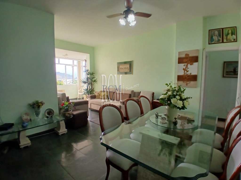 Apartamento em São Vicente, no bairro Centro