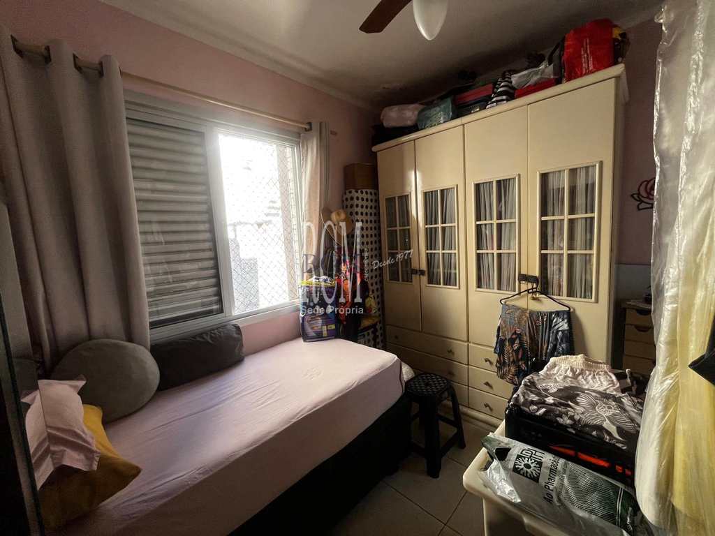 Apartamento em São Vicente, no bairro Itararé