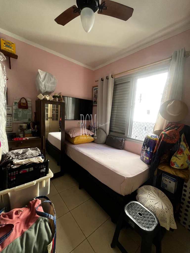 Apartamento em São Vicente, no bairro Itararé