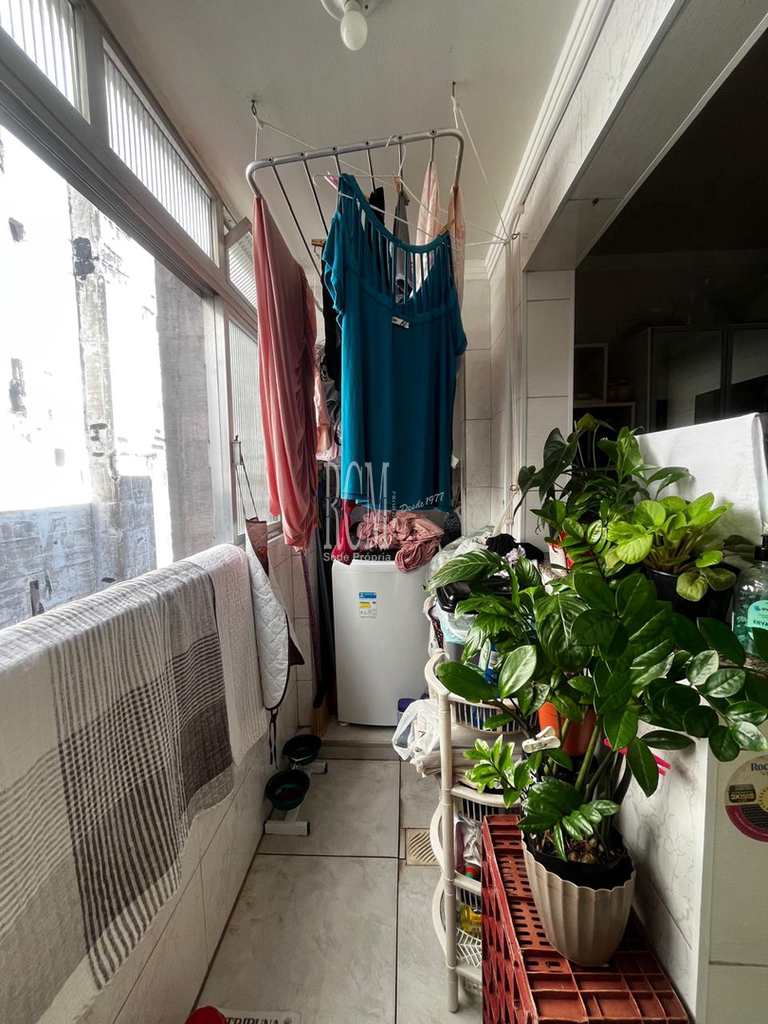 Apartamento em São Vicente, no bairro Itararé