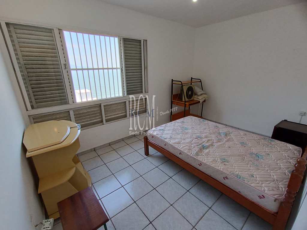 Apartamento em São Vicente, no bairro Itararé