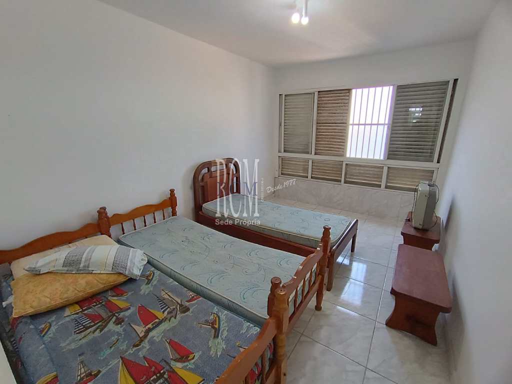 Apartamento em São Vicente, no bairro Itararé