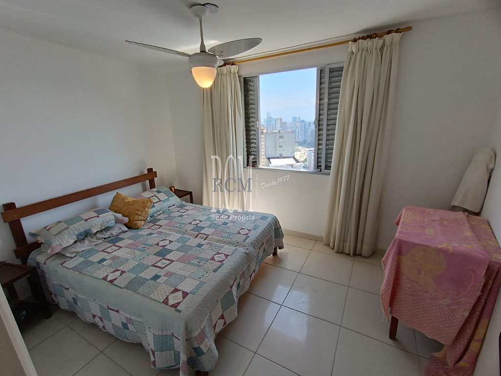 Apartamento em São Vicente, no bairro Itararé