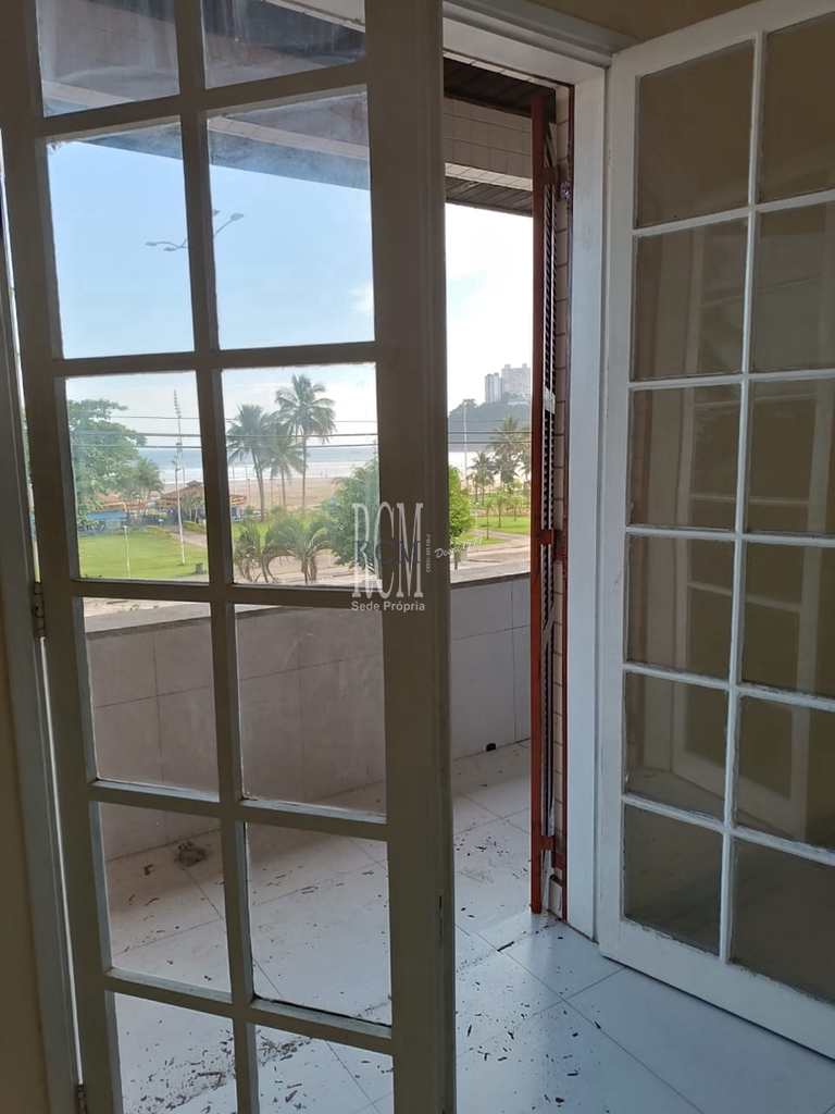 Apartamento em São Vicente, no bairro Itararé